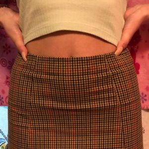 brandy melville plaid skirt 1 size good condition